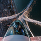 Imagen para el artículo titulado Esto es lo que pasa si juntas acrobacias aéreas y fuegos artificiales